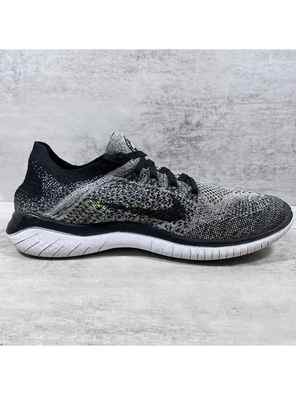 Nike Free RN Flyknit 2018 Running Shoes - Men's Size 9.5 - Oreo Black White